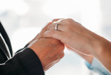 ВНЖ в Молдове по браку: как оформить и какие нужны документы